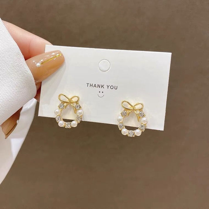 Bow Pearl Wreath - Earring